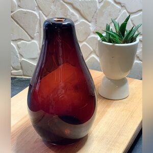 VINTAGE ART GLASS | Blown Glass Deep Reddish Amber Vase
